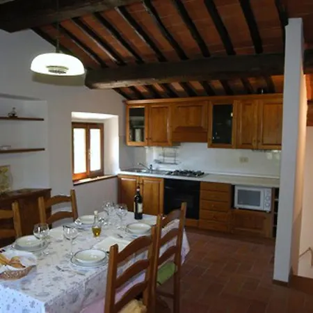 Holiday House Le Selvole *